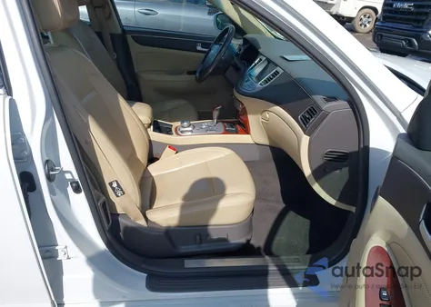 2012 Hyundai Genesis 3.8 from USA, damaged, VIN KMHGC4DD3CU177113